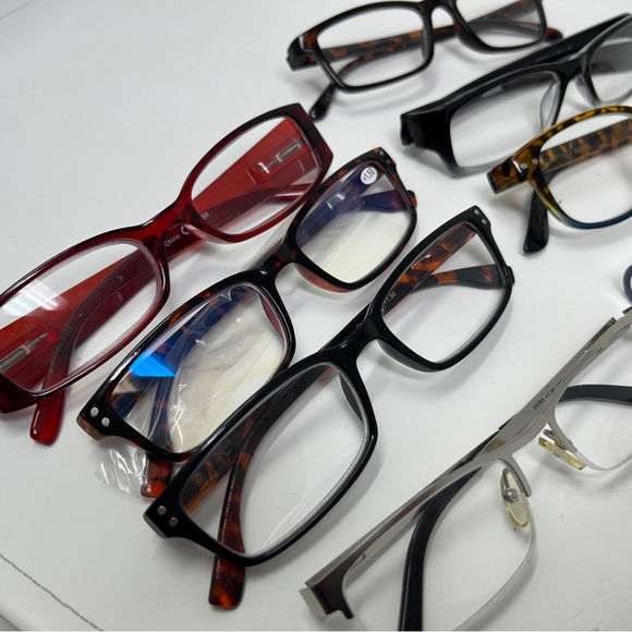 Reading glasses lot of 9 pcs with +1.50 magnification - Picture 3 of 7